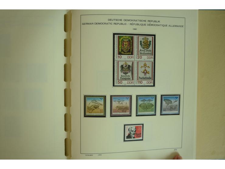 1945/2012, ungebrauchte/postfrische und gestempelte Sammlung, dabei Bizone mit besseren u.a. Mi.-Nr. 93I XG gestempelt mit Fo