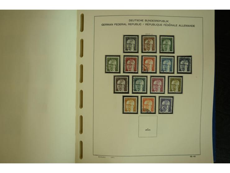 1945/2012, ungebrauchte/postfrische und gestempelte Sammlung, dabei Bizone mit besseren u.a. Mi.-Nr. 93I XG gestempelt mit Fo
