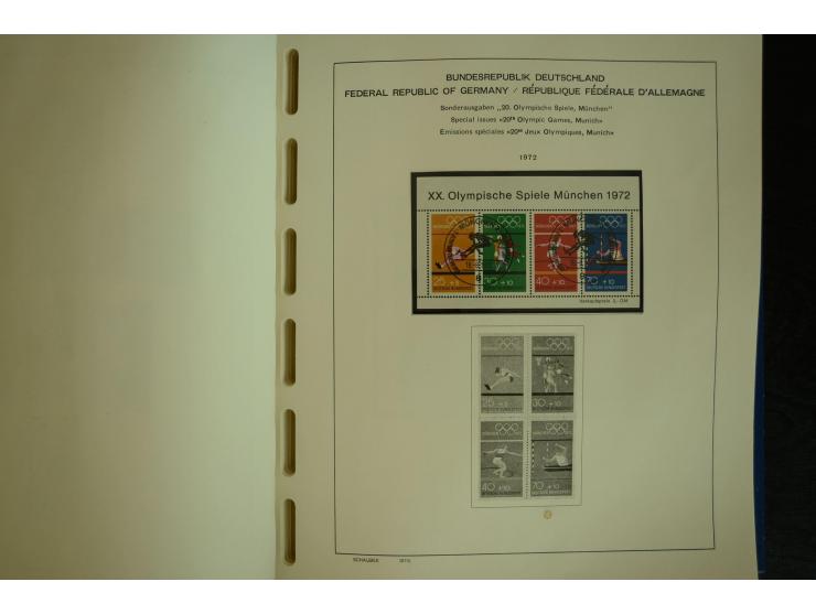 1945/2012, ungebrauchte/postfrische und gestempelte Sammlung, dabei Bizone mit besseren u.a. Mi.-Nr. 93I XG gestempelt mit Fo