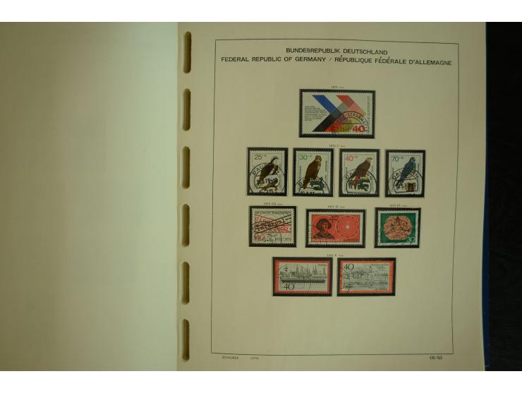 1945/2012, ungebrauchte/postfrische und gestempelte Sammlung, dabei Bizone mit besseren u.a. Mi.-Nr. 93I XG gestempelt mit Fo