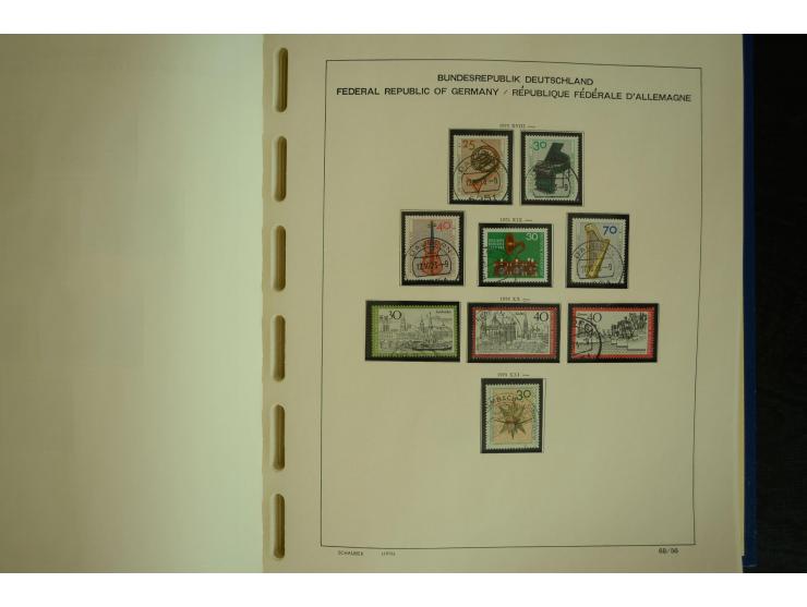 1945/2012, ungebrauchte/postfrische und gestempelte Sammlung, dabei Bizone mit besseren u.a. Mi.-Nr. 93I XG gestempelt mit Fo