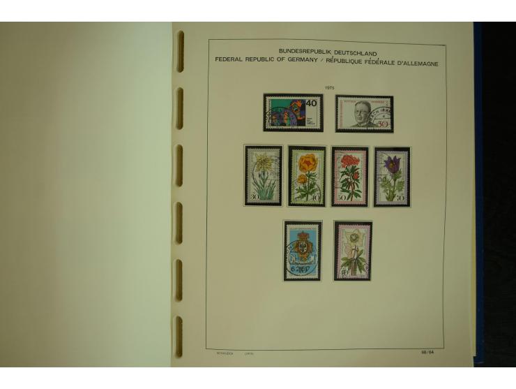 1945/2012, ungebrauchte/postfrische und gestempelte Sammlung, dabei Bizone mit besseren u.a. Mi.-Nr. 93I XG gestempelt mit Fo