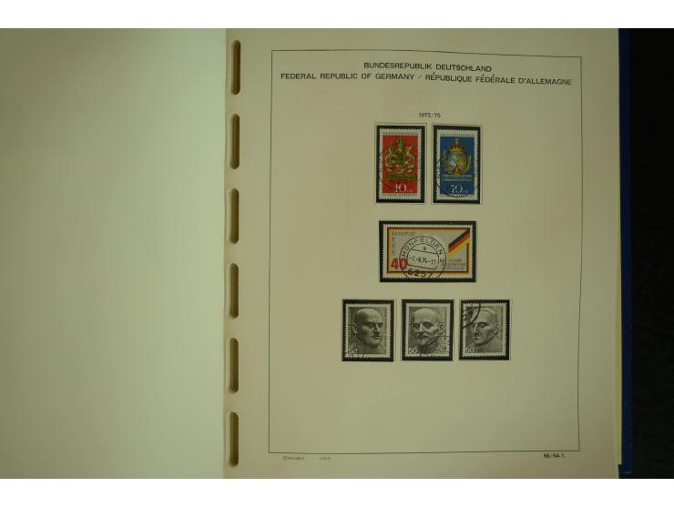 1945/2012, ungebrauchte/postfrische und gestempelte Sammlung, dabei Bizone mit besseren u.a. Mi.-Nr. 93I XG gestempelt mit Fo