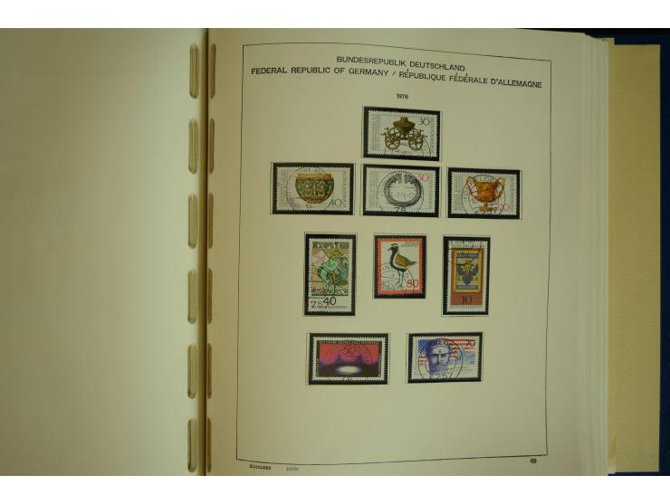 1945/2012, ungebrauchte/postfrische und gestempelte Sammlung, dabei Bizone mit besseren u.a. Mi.-Nr. 93I XG gestempelt mit Fo