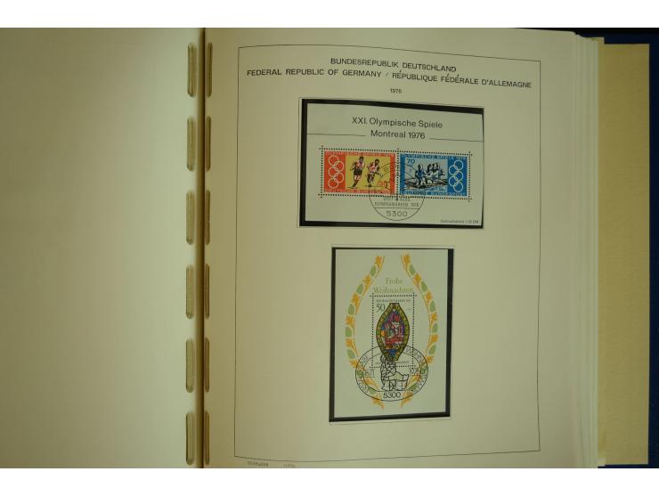 1945/2012, ungebrauchte/postfrische und gestempelte Sammlung, dabei Bizone mit besseren u.a. Mi.-Nr. 93I XG gestempelt mit Fo