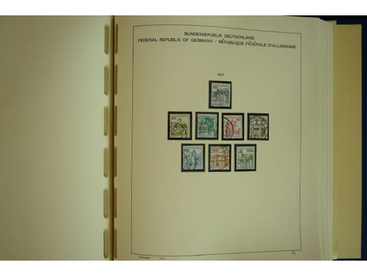 1945/2012, ungebrauchte/postfrische und gestempelte Sammlung, dabei Bizone mit besseren u.a. Mi.-Nr. 93I XG gestempelt mit Fo
