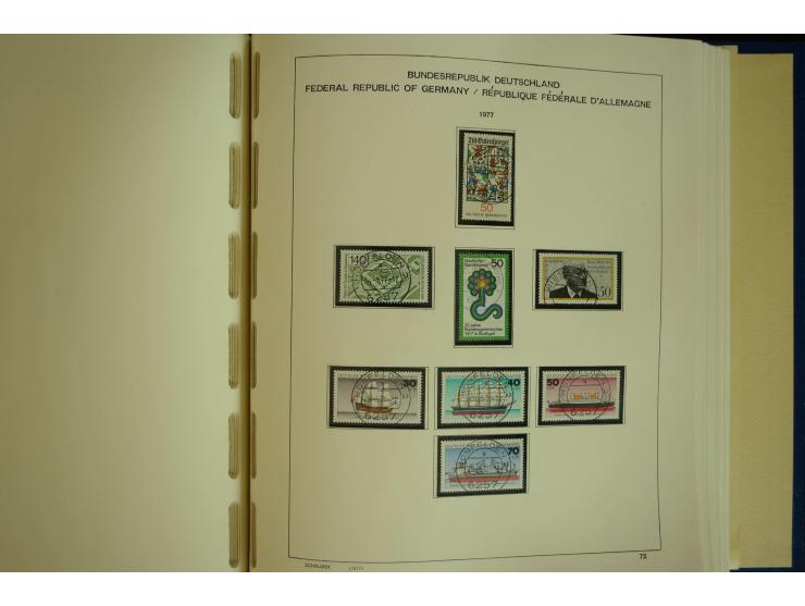 1945/2012, ungebrauchte/postfrische und gestempelte Sammlung, dabei Bizone mit besseren u.a. Mi.-Nr. 93I XG gestempelt mit Fo