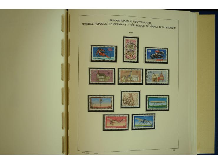1945/2012, ungebrauchte/postfrische und gestempelte Sammlung, dabei Bizone mit besseren u.a. Mi.-Nr. 93I XG gestempelt mit Fo