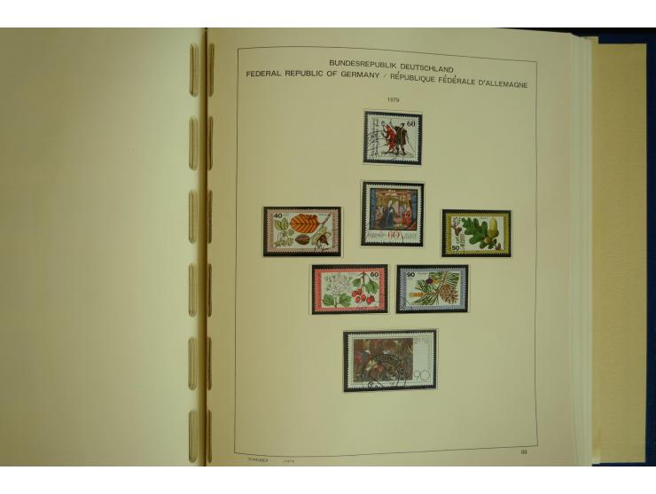 1945/2012, ungebrauchte/postfrische und gestempelte Sammlung, dabei Bizone mit besseren u.a. Mi.-Nr. 93I XG gestempelt mit Fo