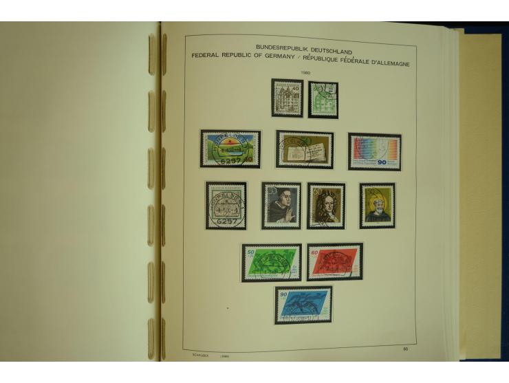 1945/2012, ungebrauchte/postfrische und gestempelte Sammlung, dabei Bizone mit besseren u.a. Mi.-Nr. 93I XG gestempelt mit Fo
