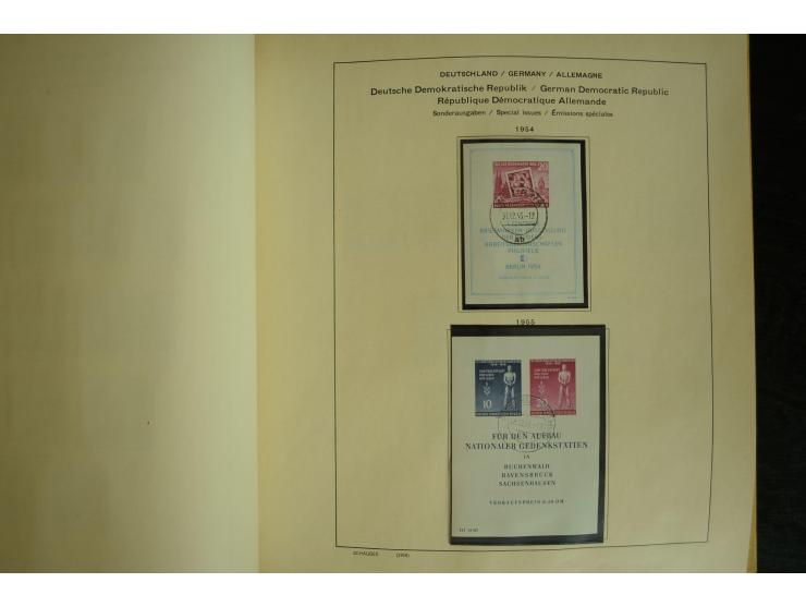 1945/2012, ungebrauchte/postfrische und gestempelte Sammlung, dabei Bizone mit besseren u.a. Mi.-Nr. 93I XG gestempelt mit Fo
