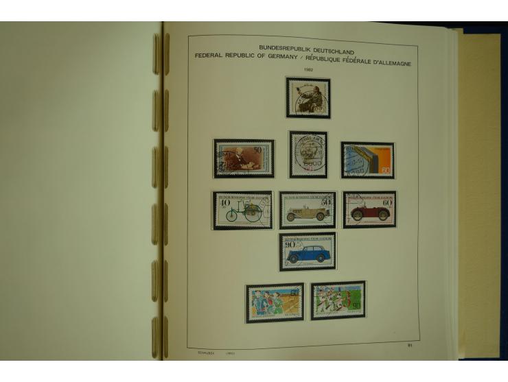1945/2012, ungebrauchte/postfrische und gestempelte Sammlung, dabei Bizone mit besseren u.a. Mi.-Nr. 93I XG gestempelt mit Fo
