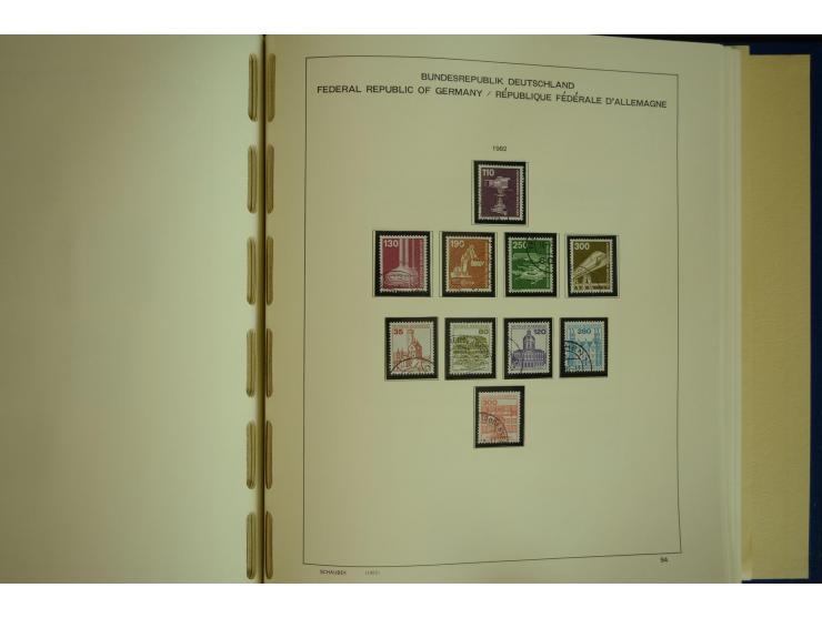 1945/2012, ungebrauchte/postfrische und gestempelte Sammlung, dabei Bizone mit besseren u.a. Mi.-Nr. 93I XG gestempelt mit Fo
