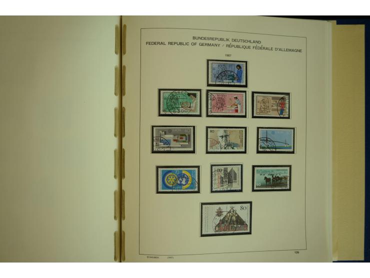 1945/2012, ungebrauchte/postfrische und gestempelte Sammlung, dabei Bizone mit besseren u.a. Mi.-Nr. 93I XG gestempelt mit Fo