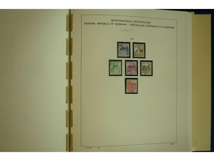 1945/2012, ungebrauchte/postfrische und gestempelte Sammlung, dabei Bizone mit besseren u.a. Mi.-Nr. 93I XG gestempelt mit Fo