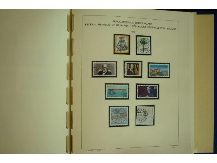 1945/2012, ungebrauchte/postfrische und gestempelte Sammlung, dabei Bizone mit besseren u.a. Mi.-Nr. 93I XG gestempelt mit Fo