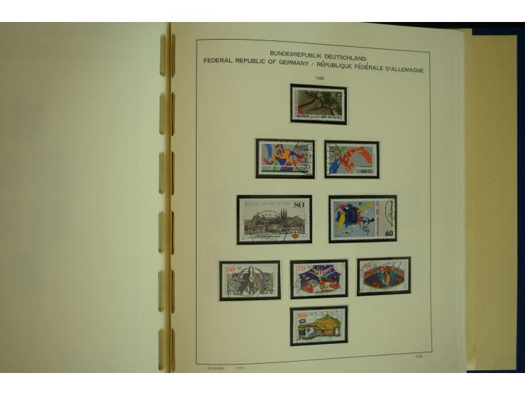 1945/2012, ungebrauchte/postfrische und gestempelte Sammlung, dabei Bizone mit besseren u.a. Mi.-Nr. 93I XG gestempelt mit Fo