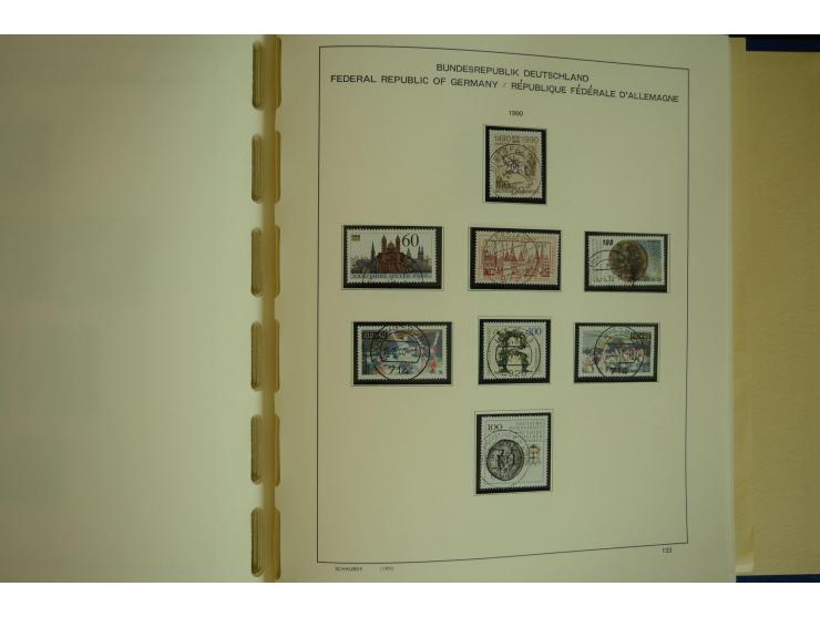 1945/2012, ungebrauchte/postfrische und gestempelte Sammlung, dabei Bizone mit besseren u.a. Mi.-Nr. 93I XG gestempelt mit Fo