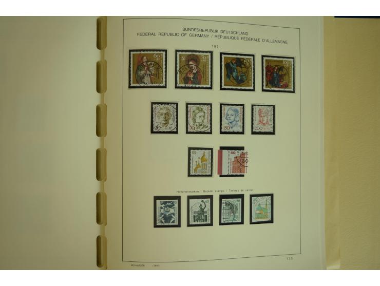 1945/2012, ungebrauchte/postfrische und gestempelte Sammlung, dabei Bizone mit besseren u.a. Mi.-Nr. 93I XG gestempelt mit Fo