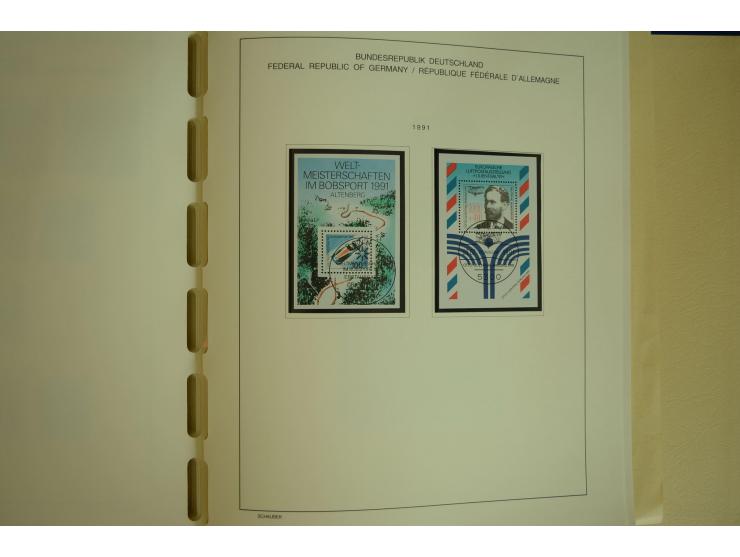 1945/2012, ungebrauchte/postfrische und gestempelte Sammlung, dabei Bizone mit besseren u.a. Mi.-Nr. 93I XG gestempelt mit Fo