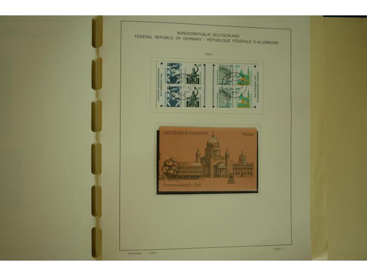 1945/2012, ungebrauchte/postfrische und gestempelte Sammlung, dabei Bizone mit besseren u.a. Mi.-Nr. 93I XG gestempelt mit Fo