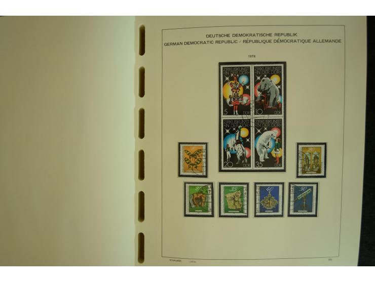 1945/2012, ungebrauchte/postfrische und gestempelte Sammlung, dabei Bizone mit besseren u.a. Mi.-Nr. 93I XG gestempelt mit Fo