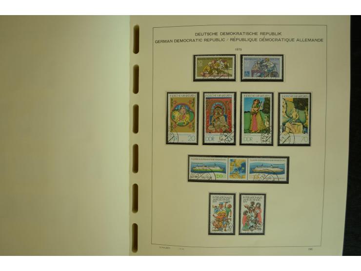 1945/2012, ungebrauchte/postfrische und gestempelte Sammlung, dabei Bizone mit besseren u.a. Mi.-Nr. 93I XG gestempelt mit Fo