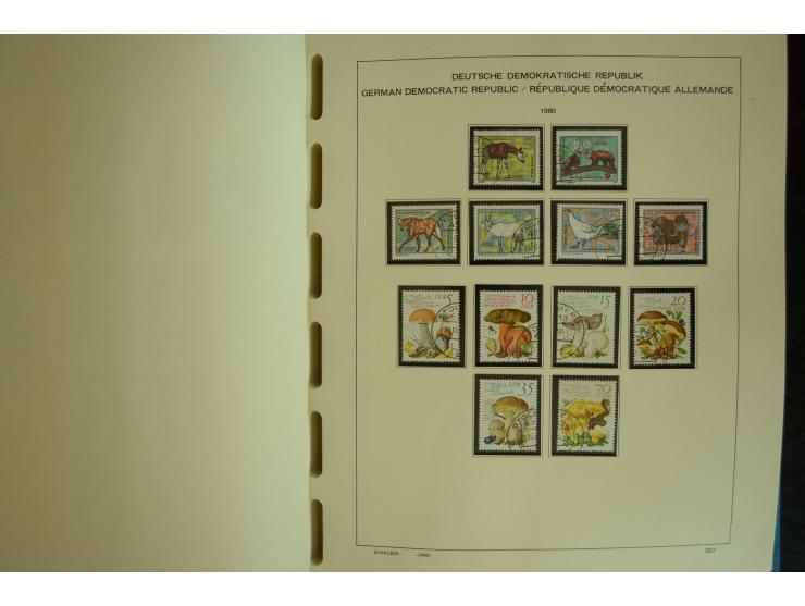 1945/2012, ungebrauchte/postfrische und gestempelte Sammlung, dabei Bizone mit besseren u.a. Mi.-Nr. 93I XG gestempelt mit Fo
