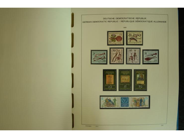 1945/2012, ungebrauchte/postfrische und gestempelte Sammlung, dabei Bizone mit besseren u.a. Mi.-Nr. 93I XG gestempelt mit Fo