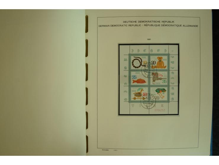 1945/2012, ungebrauchte/postfrische und gestempelte Sammlung, dabei Bizone mit besseren u.a. Mi.-Nr. 93I XG gestempelt mit Fo