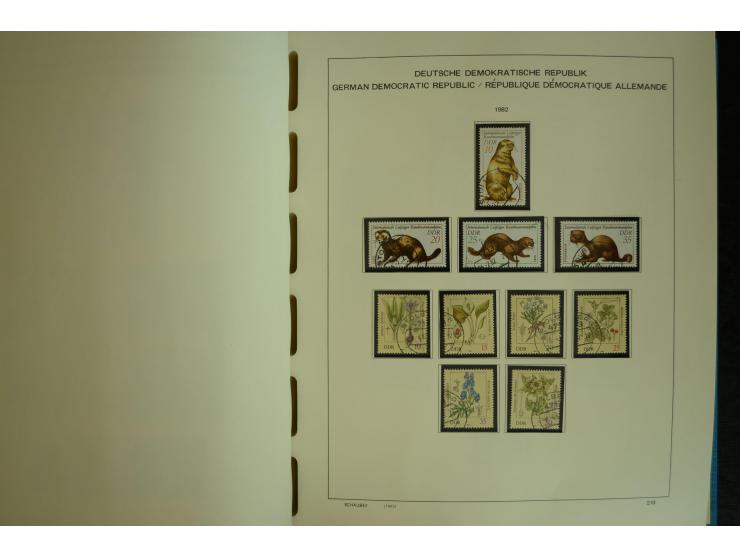 1945/2012, ungebrauchte/postfrische und gestempelte Sammlung, dabei Bizone mit besseren u.a. Mi.-Nr. 93I XG gestempelt mit Fo