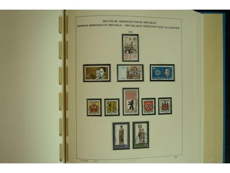 1945/2012, ungebrauchte/postfrische und gestempelte Sammlung, dabei Bizone mit besseren u.a. Mi.-Nr. 93I XG gestempelt mit Fo