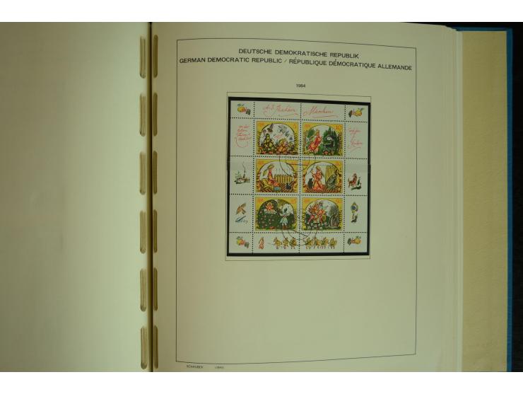 1945/2012, ungebrauchte/postfrische und gestempelte Sammlung, dabei Bizone mit besseren u.a. Mi.-Nr. 93I XG gestempelt mit Fo