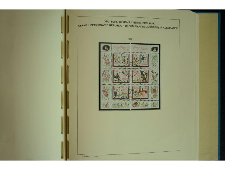 1945/2012, ungebrauchte/postfrische und gestempelte Sammlung, dabei Bizone mit besseren u.a. Mi.-Nr. 93I XG gestempelt mit Fo