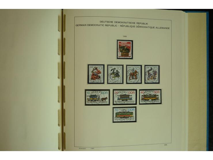 1945/2012, ungebrauchte/postfrische und gestempelte Sammlung, dabei Bizone mit besseren u.a. Mi.-Nr. 93I XG gestempelt mit Fo