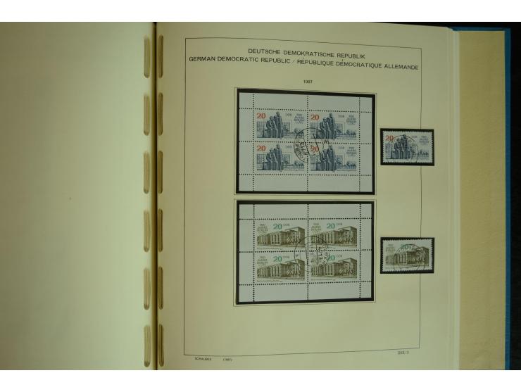 1945/2012, ungebrauchte/postfrische und gestempelte Sammlung, dabei Bizone mit besseren u.a. Mi.-Nr. 93I XG gestempelt mit Fo