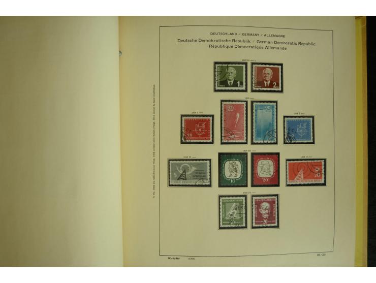 1945/2012, ungebrauchte/postfrische und gestempelte Sammlung, dabei Bizone mit besseren u.a. Mi.-Nr. 93I XG gestempelt mit Fo
