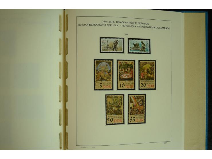 1945/2012, ungebrauchte/postfrische und gestempelte Sammlung, dabei Bizone mit besseren u.a. Mi.-Nr. 93I XG gestempelt mit Fo