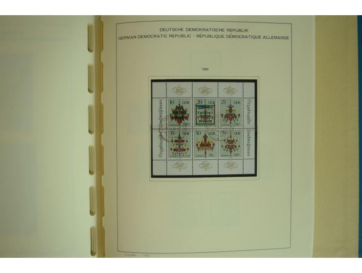 1945/2012, ungebrauchte/postfrische und gestempelte Sammlung, dabei Bizone mit besseren u.a. Mi.-Nr. 93I XG gestempelt mit Fo