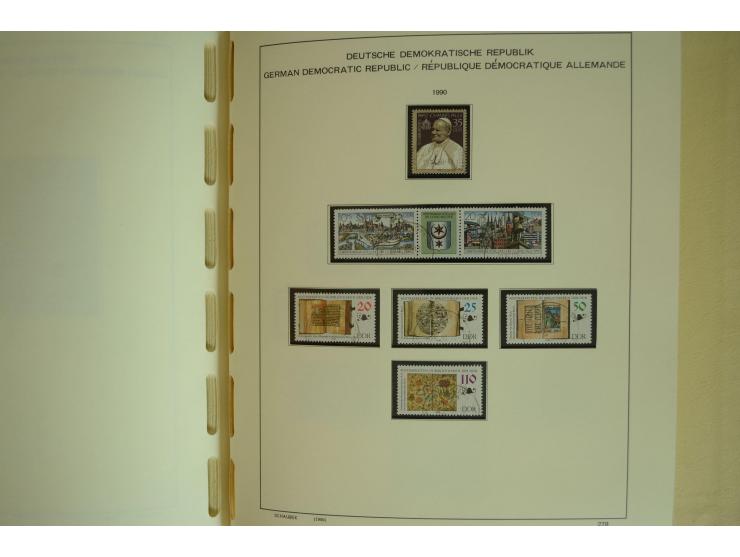 1945/2012, ungebrauchte/postfrische und gestempelte Sammlung, dabei Bizone mit besseren u.a. Mi.-Nr. 93I XG gestempelt mit Fo