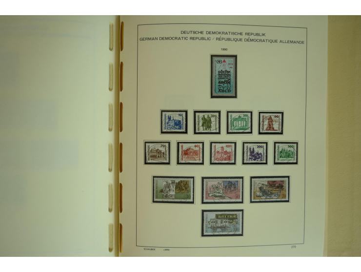 1945/2012, ungebrauchte/postfrische und gestempelte Sammlung, dabei Bizone mit besseren u.a. Mi.-Nr. 93I XG gestempelt mit Fo
