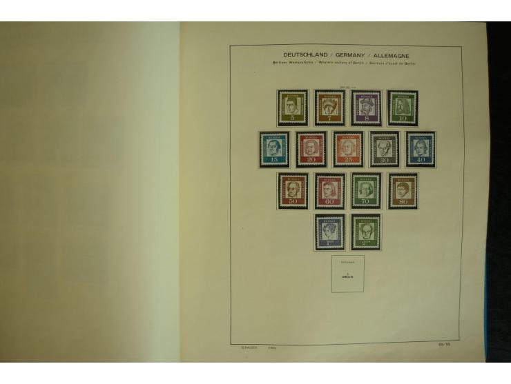 1945/2012, ungebrauchte/postfrische und gestempelte Sammlung, dabei Bizone mit besseren u.a. Mi.-Nr. 93I XG gestempelt mit Fo