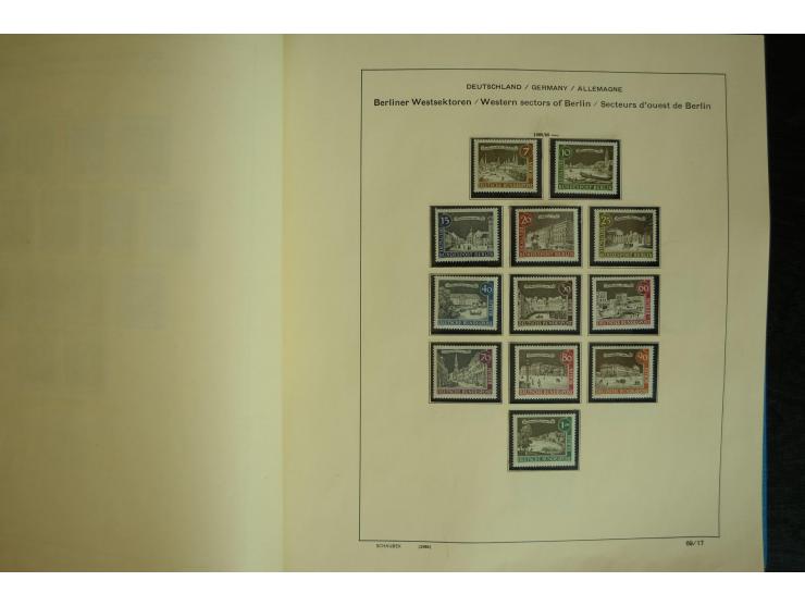 1945/2012, ungebrauchte/postfrische und gestempelte Sammlung, dabei Bizone mit besseren u.a. Mi.-Nr. 93I XG gestempelt mit Fo