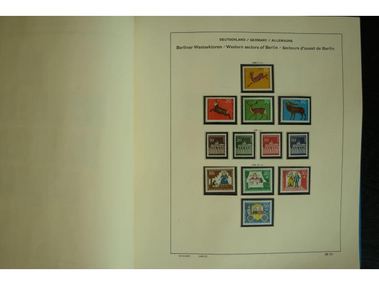 1945/2012, ungebrauchte/postfrische und gestempelte Sammlung, dabei Bizone mit besseren u.a. Mi.-Nr. 93I XG gestempelt mit Fo