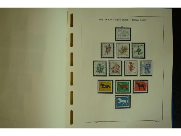 1945/2012, ungebrauchte/postfrische und gestempelte Sammlung, dabei Bizone mit besseren u.a. Mi.-Nr. 93I XG gestempelt mit Fo