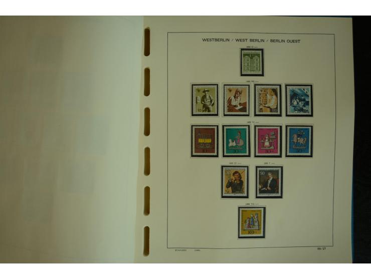 1945/2012, ungebrauchte/postfrische und gestempelte Sammlung, dabei Bizone mit besseren u.a. Mi.-Nr. 93I XG gestempelt mit Fo