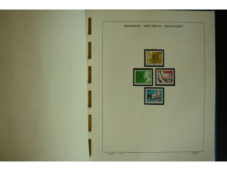 1945/2012, ungebrauchte/postfrische und gestempelte Sammlung, dabei Bizone mit besseren u.a. Mi.-Nr. 93I XG gestempelt mit Fo