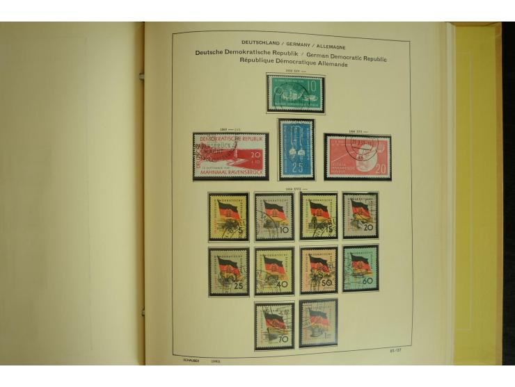 1945/2012, ungebrauchte/postfrische und gestempelte Sammlung, dabei Bizone mit besseren u.a. Mi.-Nr. 93I XG gestempelt mit Fo