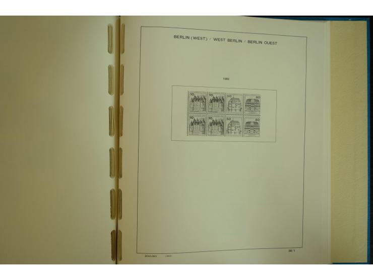 1945/2012, ungebrauchte/postfrische und gestempelte Sammlung, dabei Bizone mit besseren u.a. Mi.-Nr. 93I XG gestempelt mit Fo
