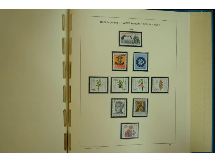 1945/2012, ungebrauchte/postfrische und gestempelte Sammlung, dabei Bizone mit besseren u.a. Mi.-Nr. 93I XG gestempelt mit Fo